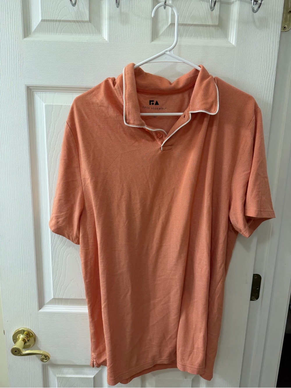 Free Assembly Men’s Coral Short Sleeve Polo with Contrast Piping